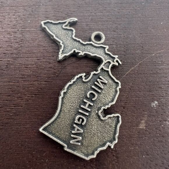 Vintage Estate 925 Sterling Silver Wolverine State of Michigan Charm Pendant - Picture 2 of 6